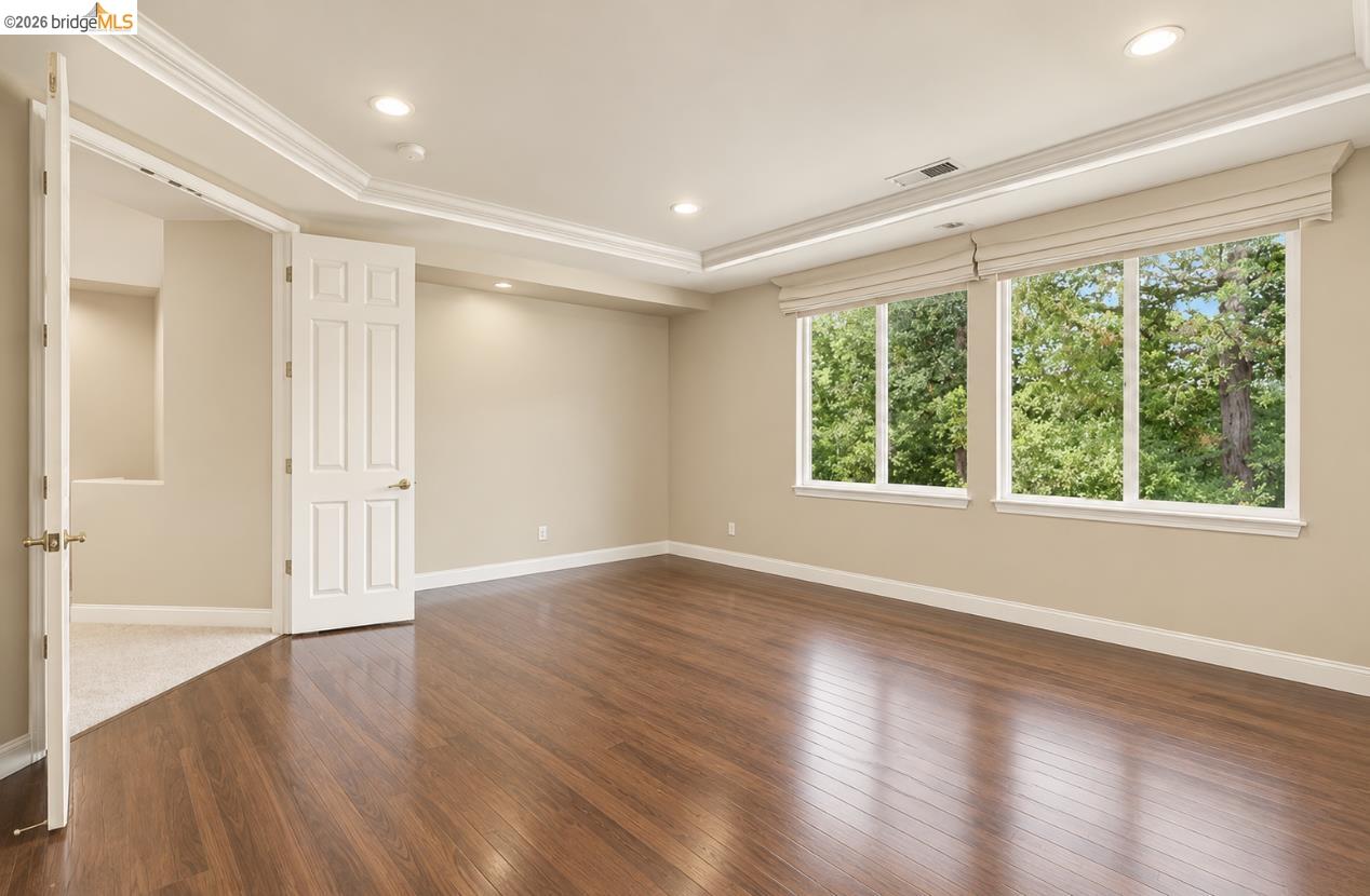 325 San Marino Ln