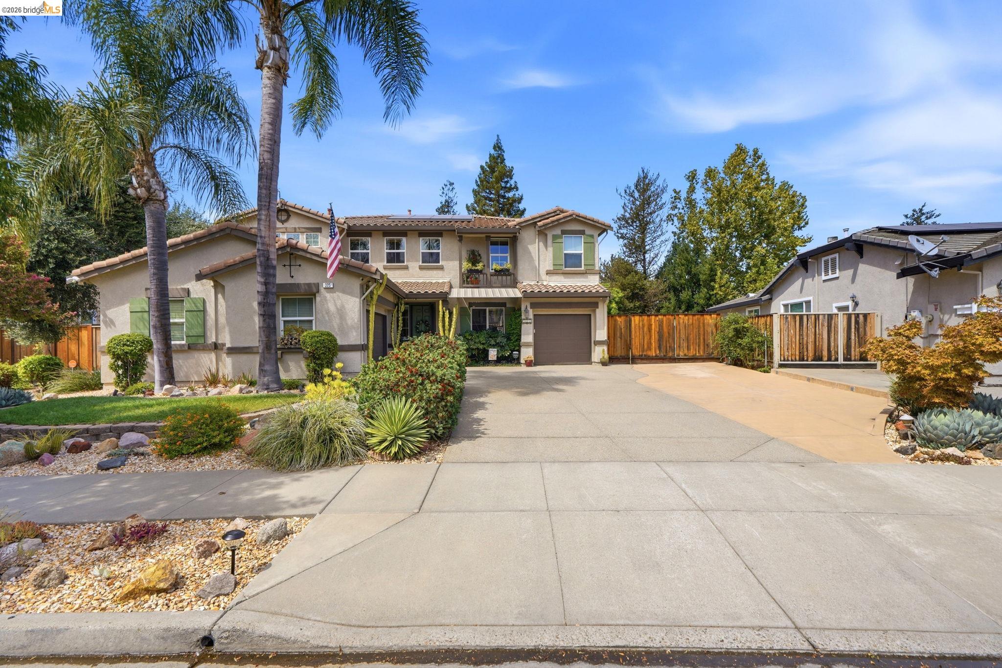 325 San Marino Ln
