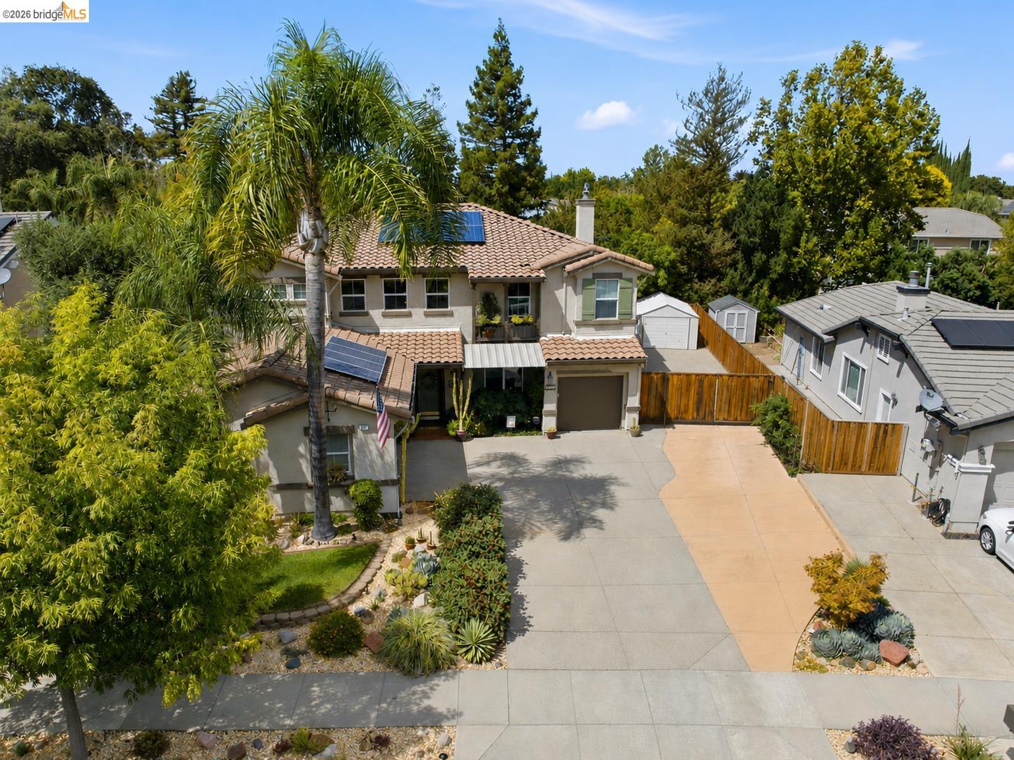 325 San Marino Ln