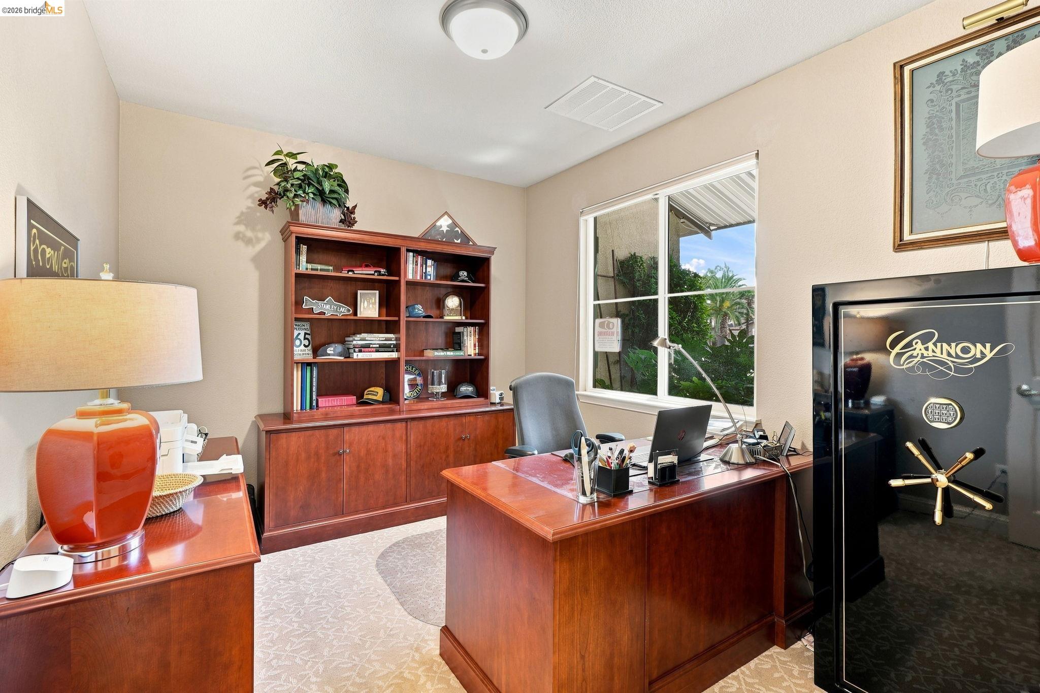 325 San Marino Ln