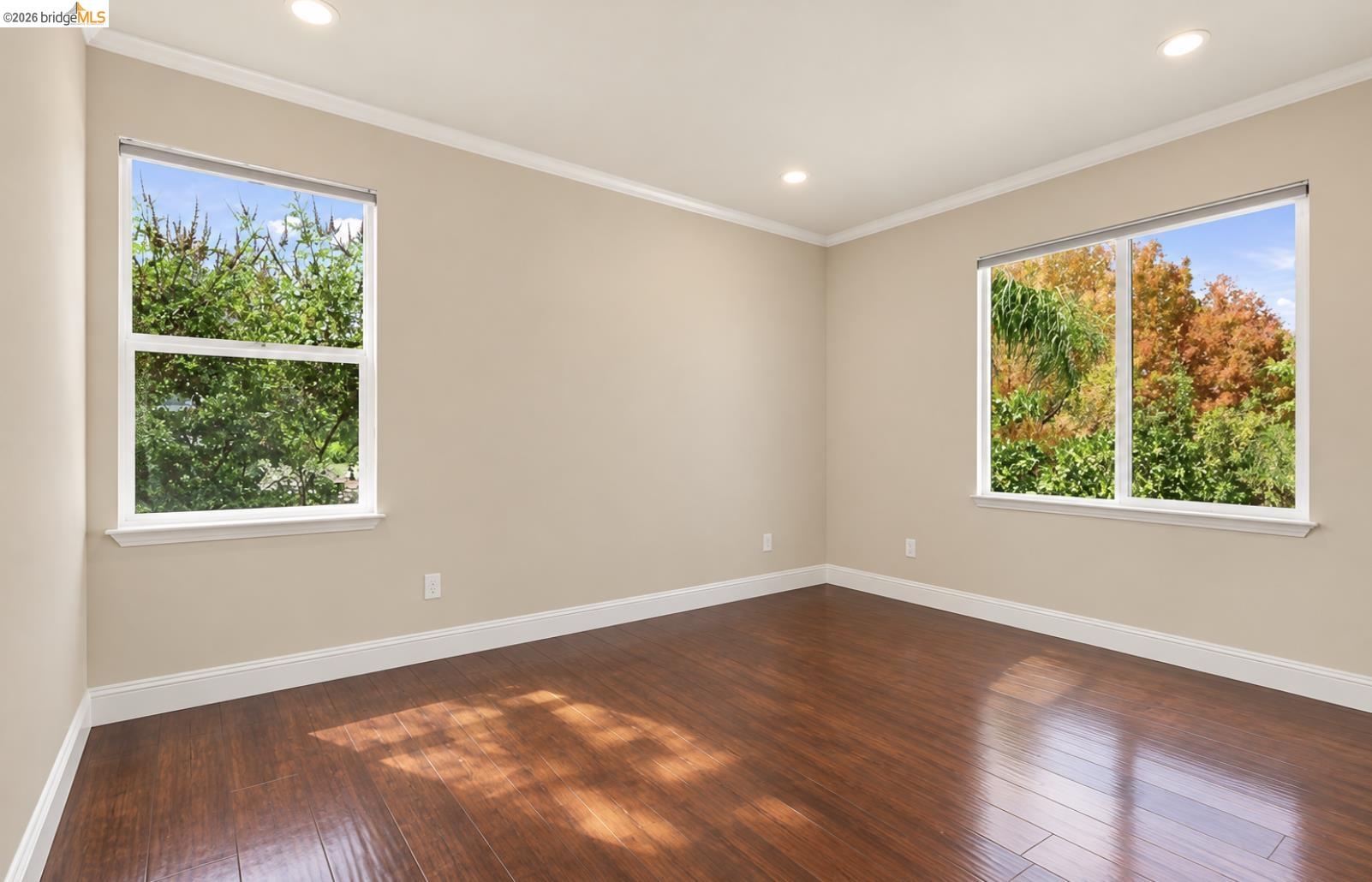 325 San Marino Ln