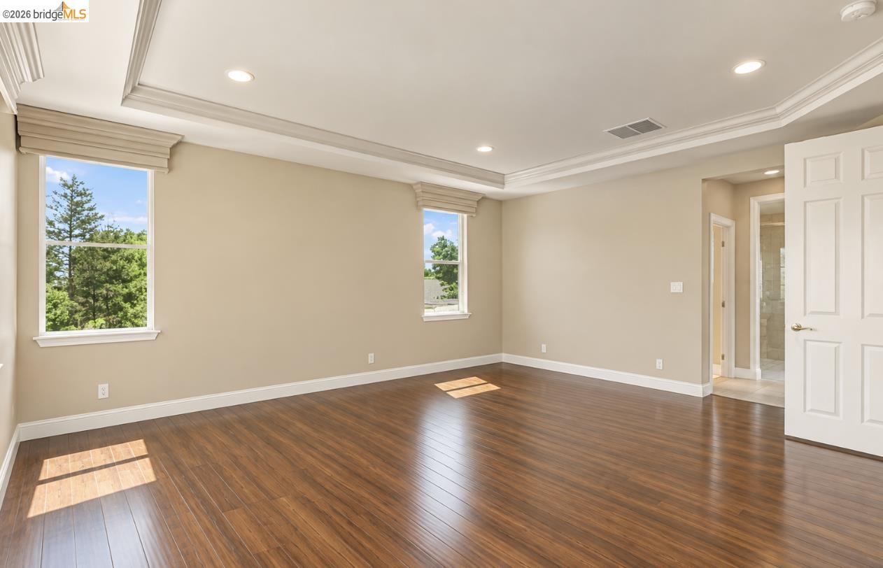 325 San Marino Ln