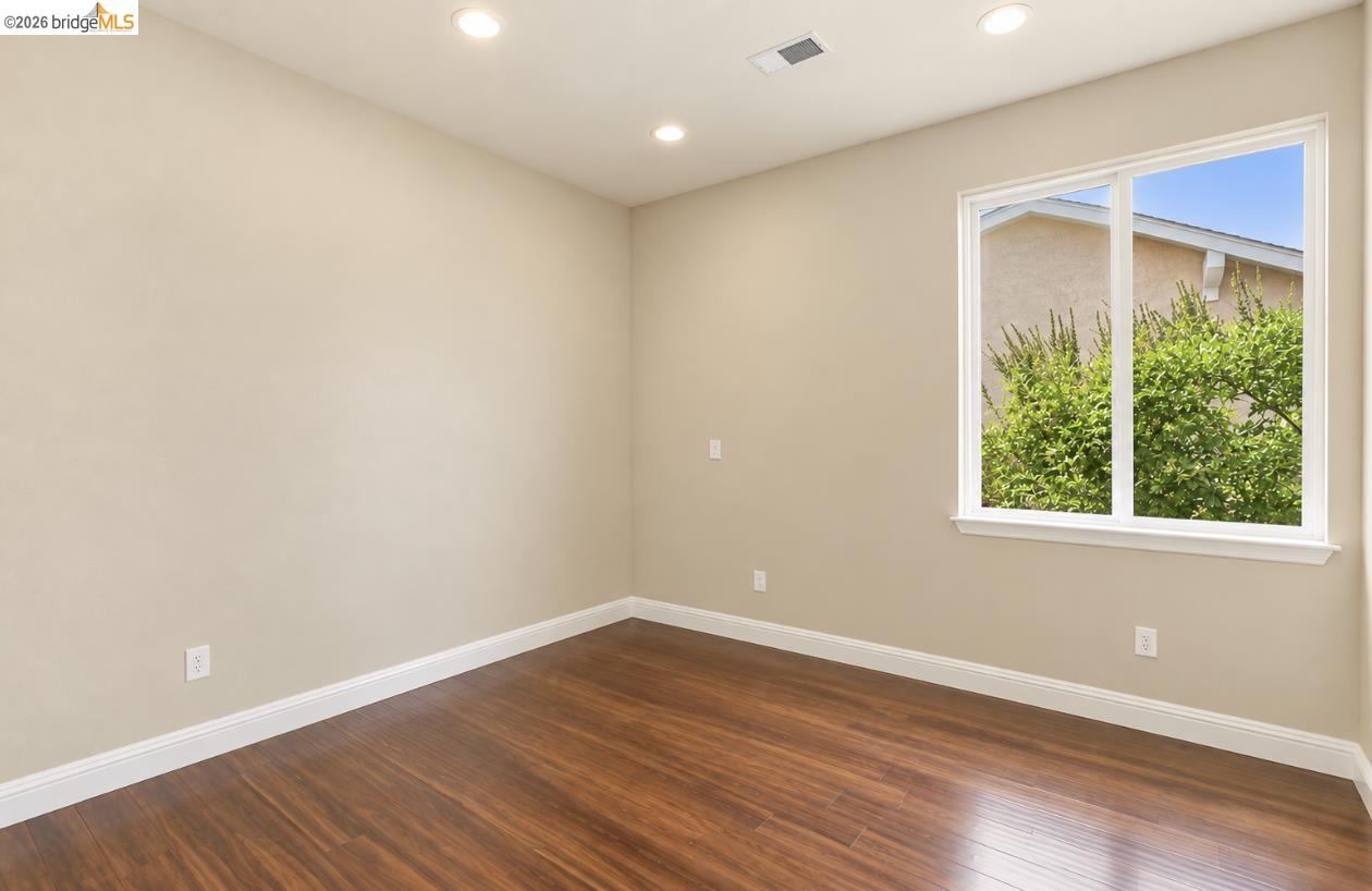 325 San Marino Ln