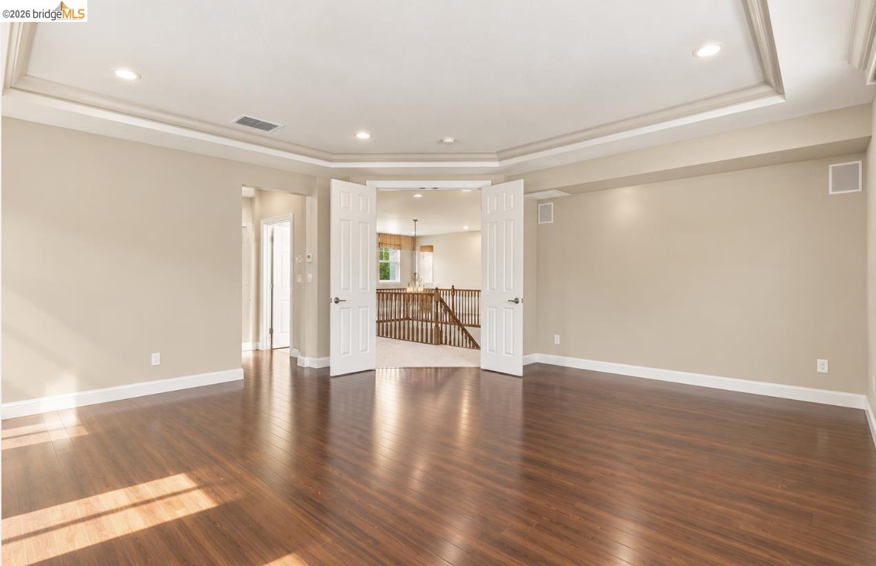 325 San Marino Ln