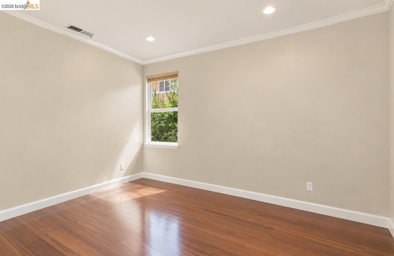 325 San Marino Ln