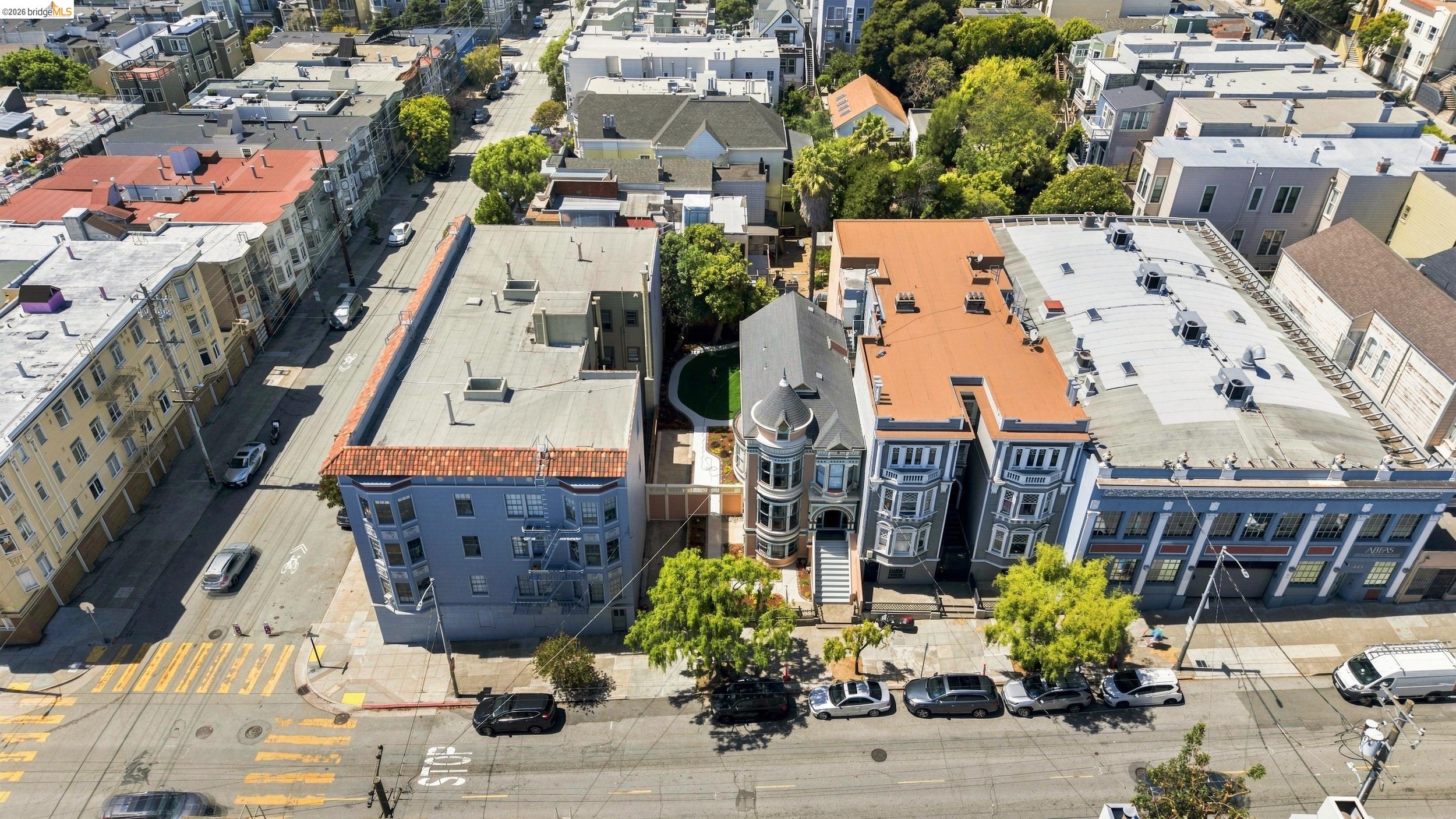 415 Fillmore St
