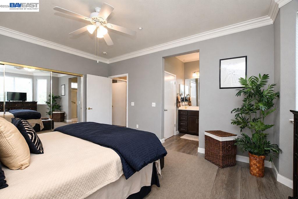 522 Encore Way