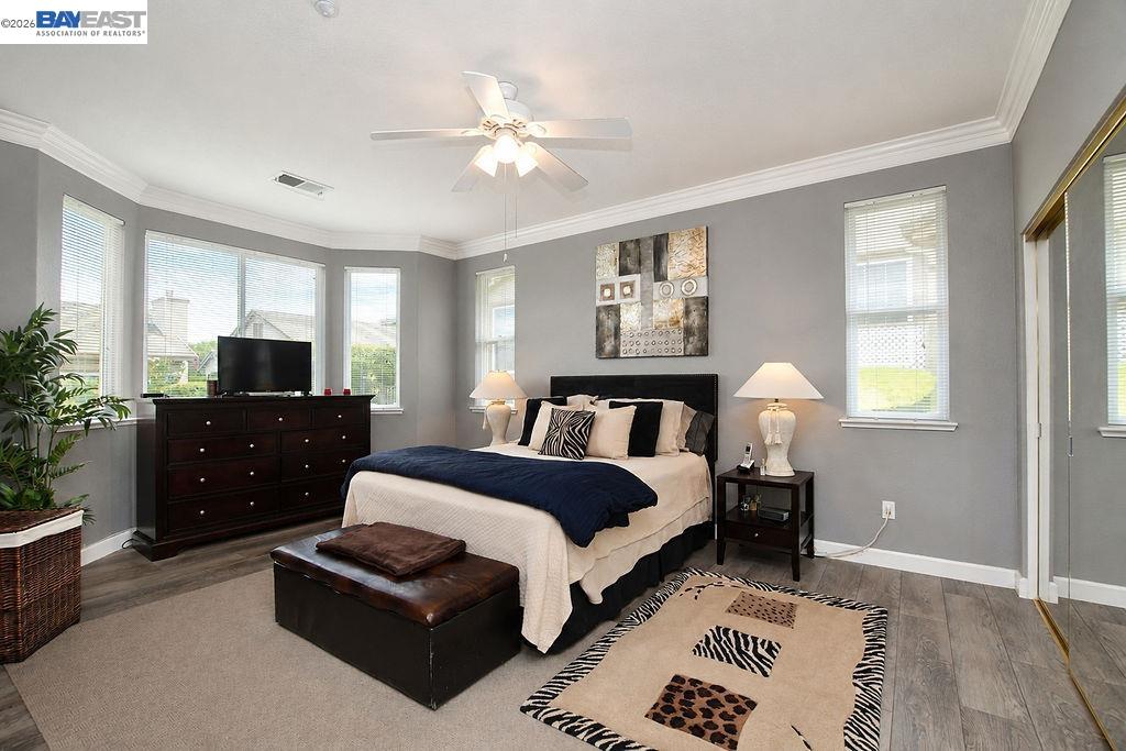 522 Encore Way