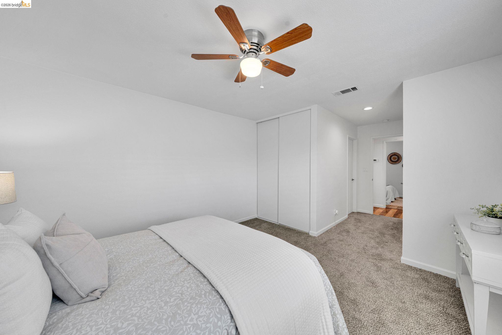 1300 Trembath Ln