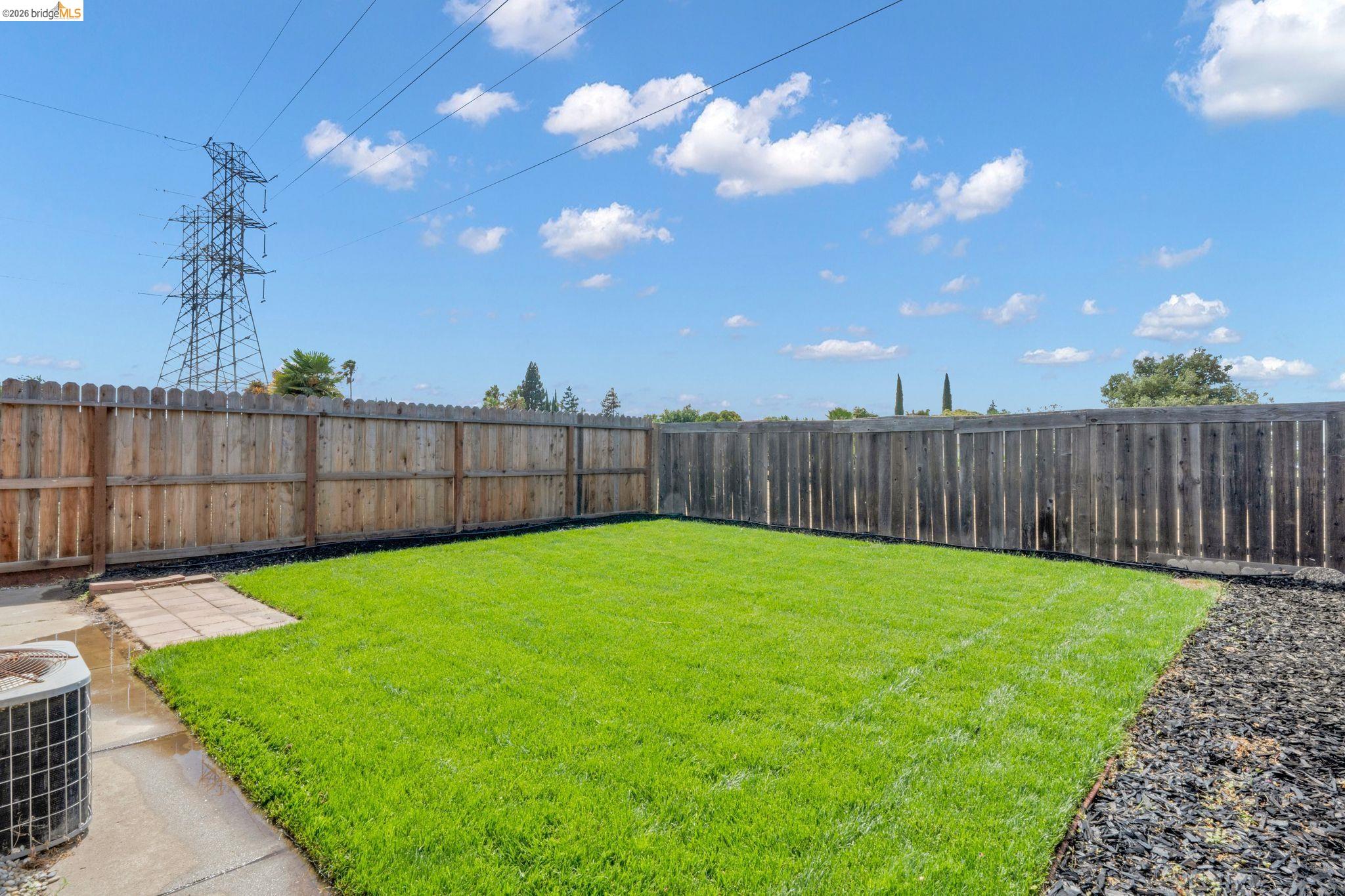 1300 Trembath Ln