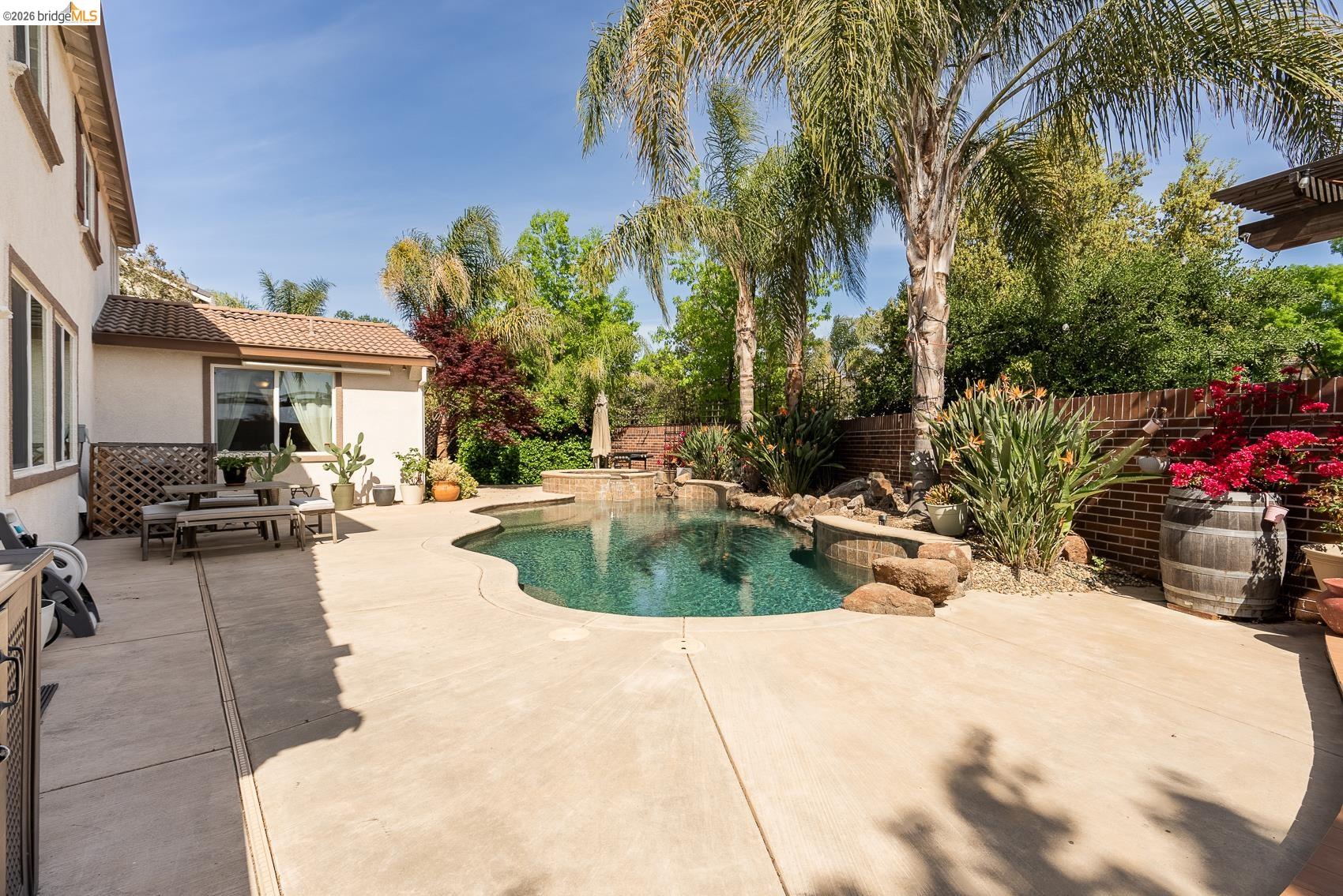 719 Monte Verde Ln