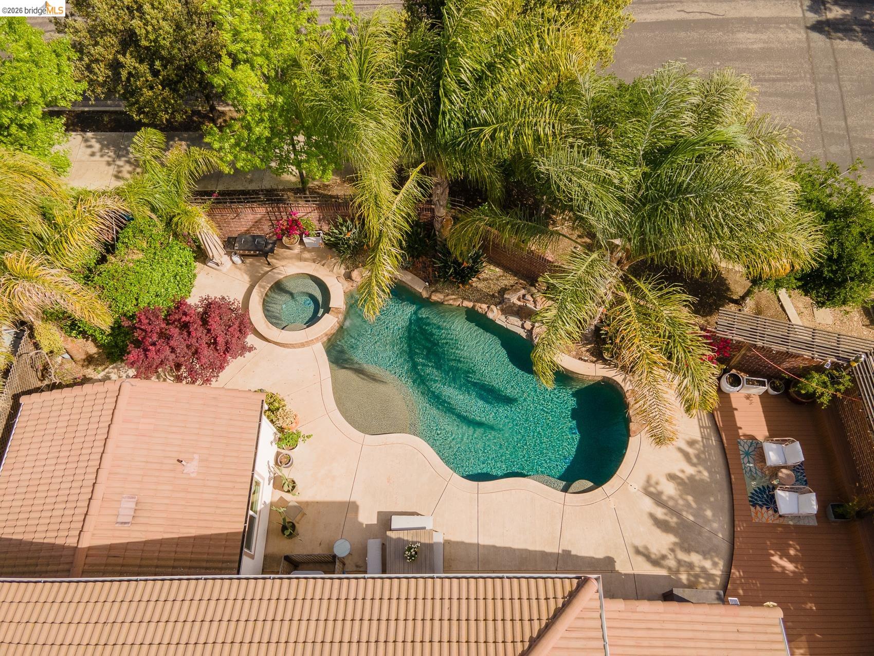 719 Monte Verde Ln