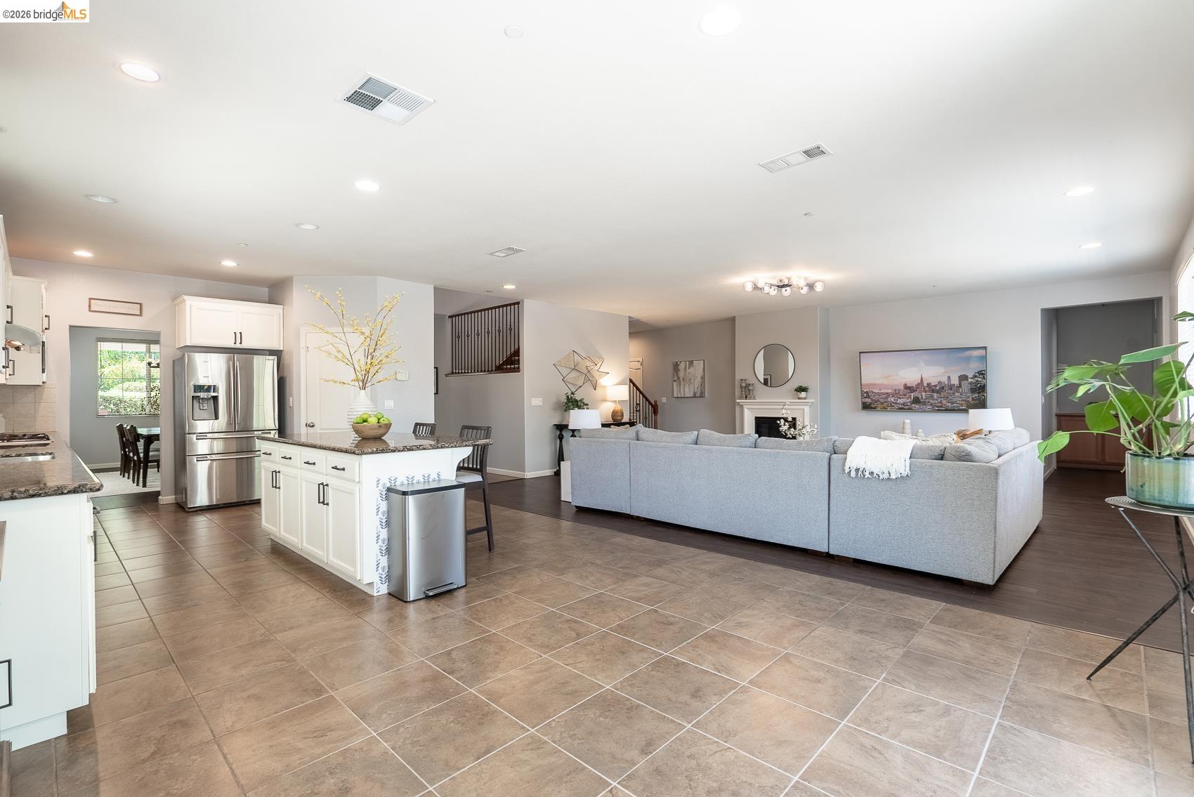 719 Monte Verde Ln