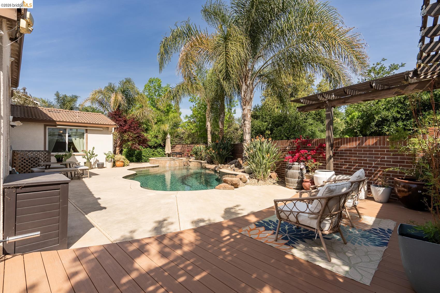 719 Monte Verde Ln