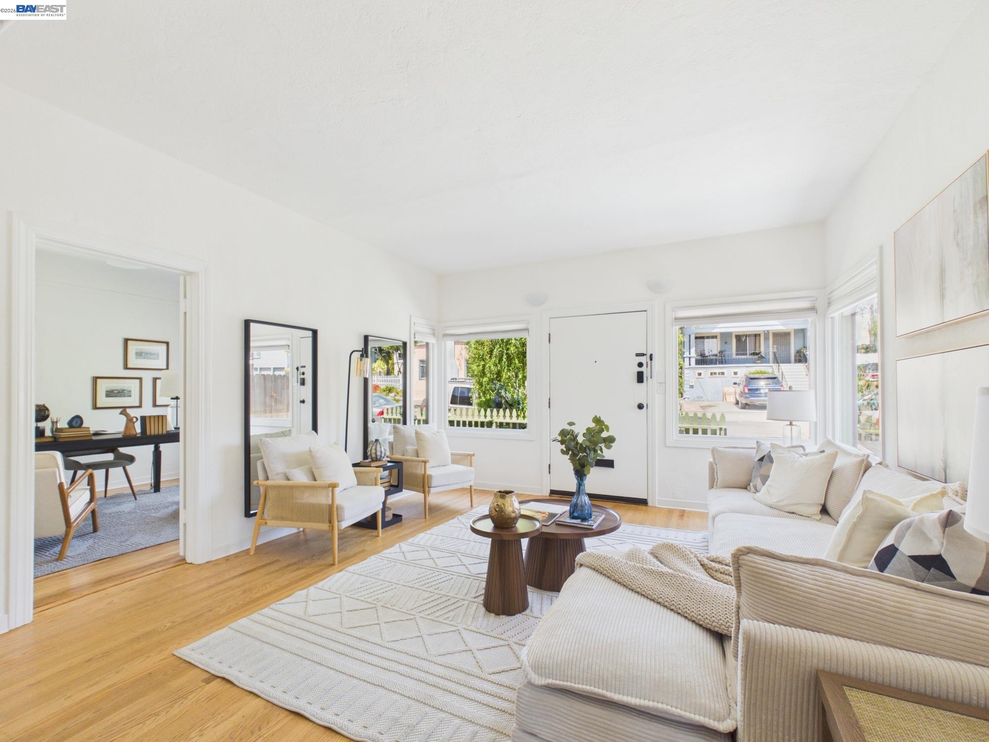 364 Lester Ave