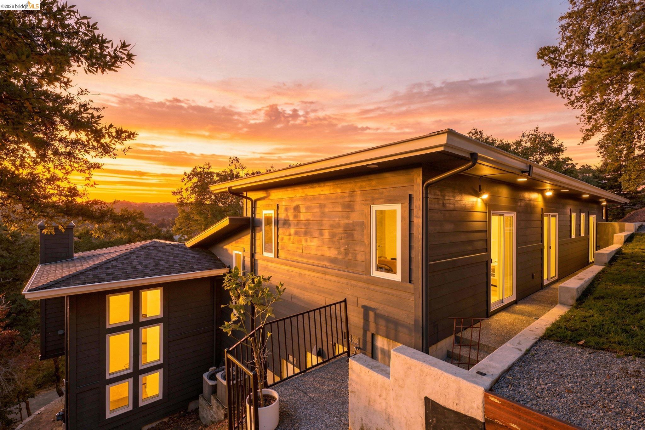 857A Mountain View Drive