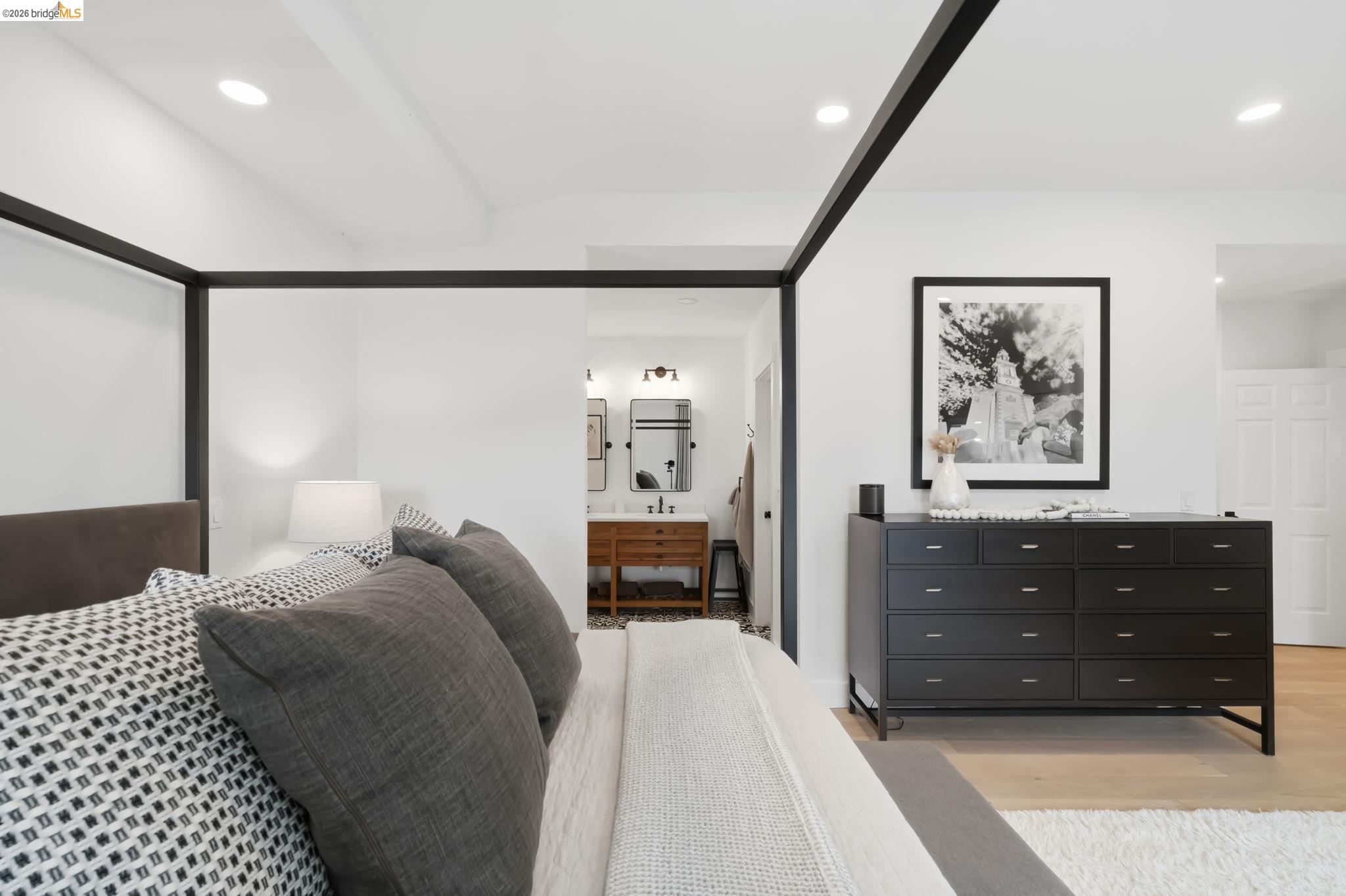 857A Mountain View Drive