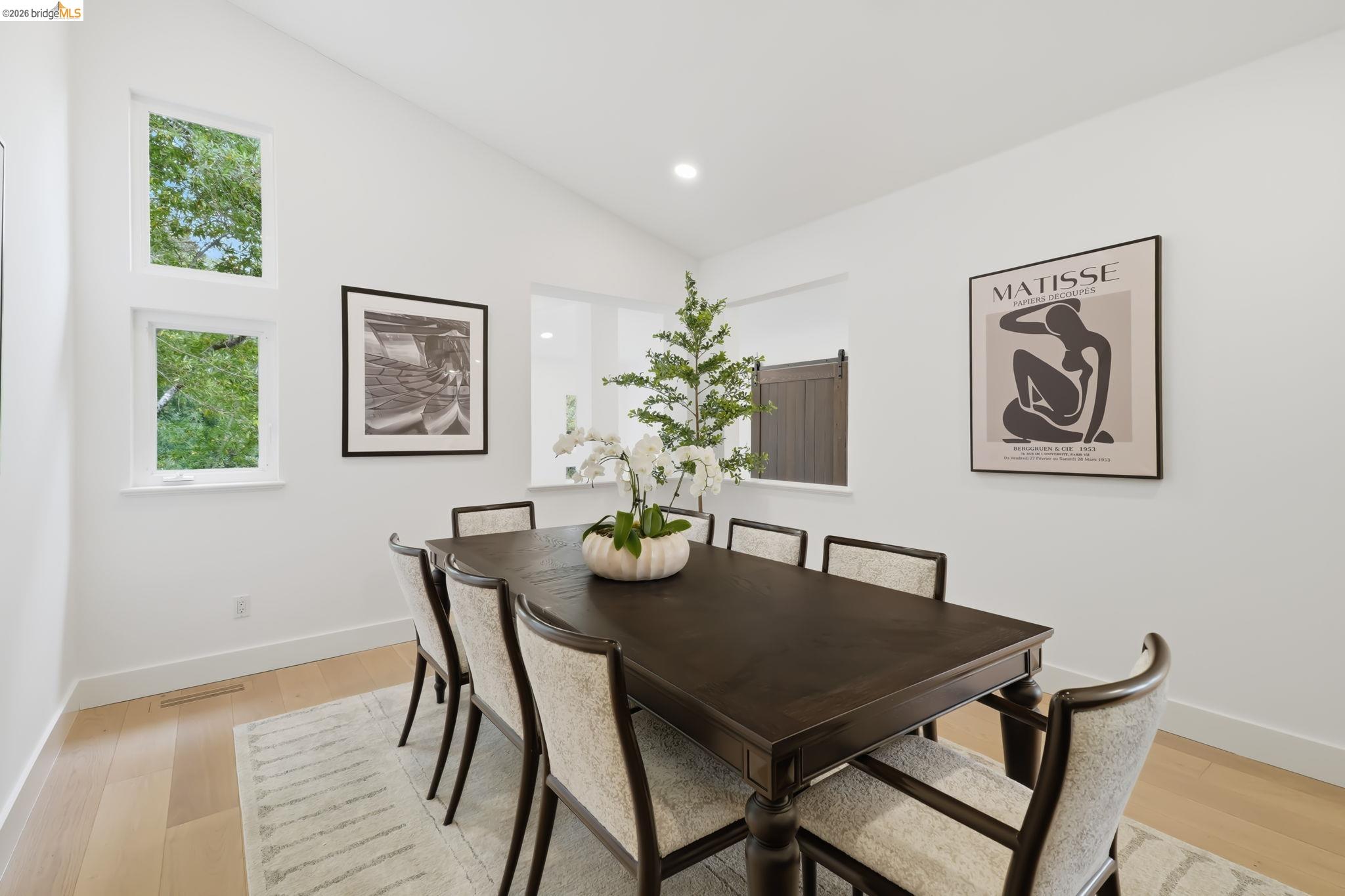 857A Mountain View Drive