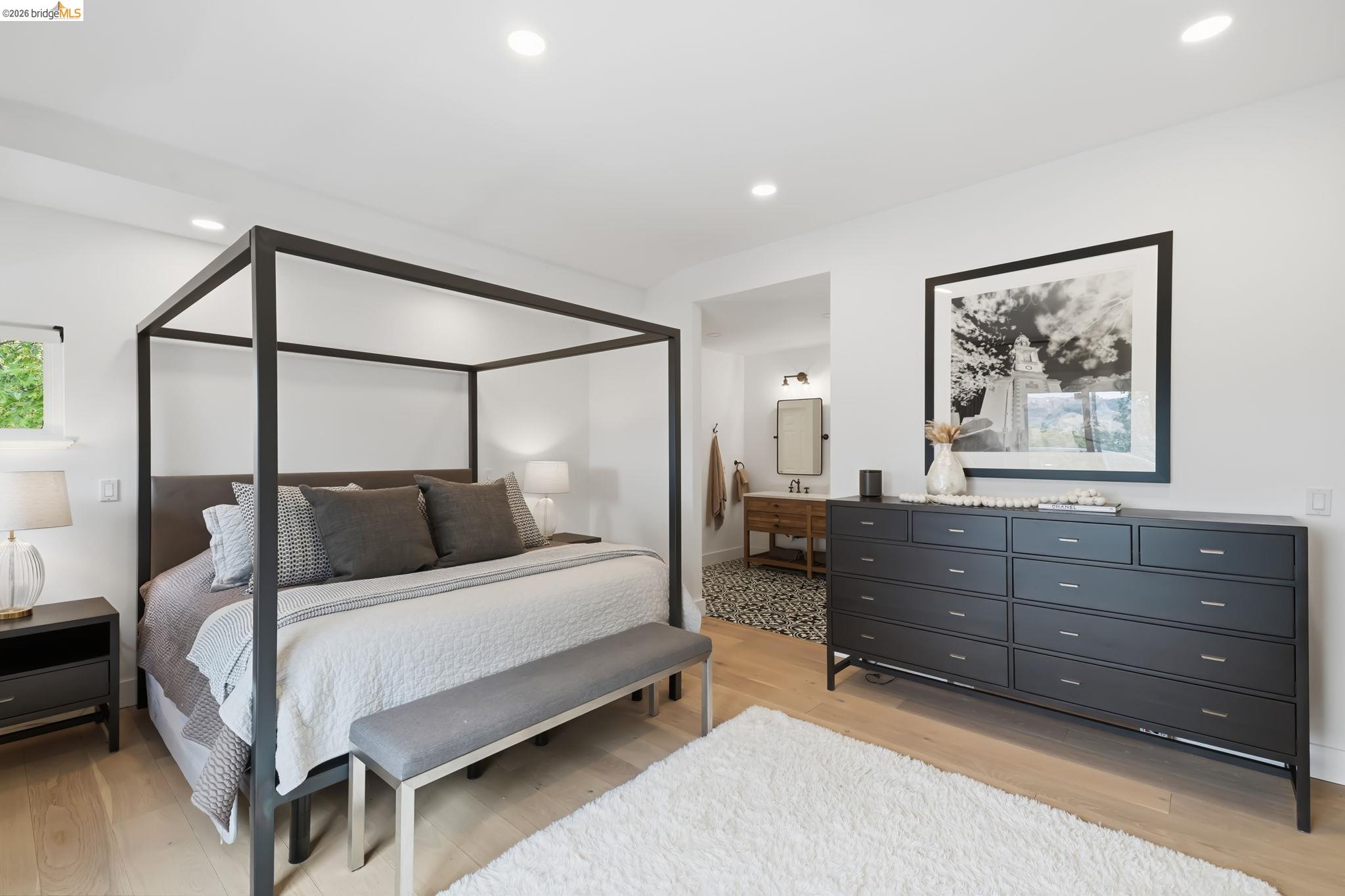 857A Mountain View Drive