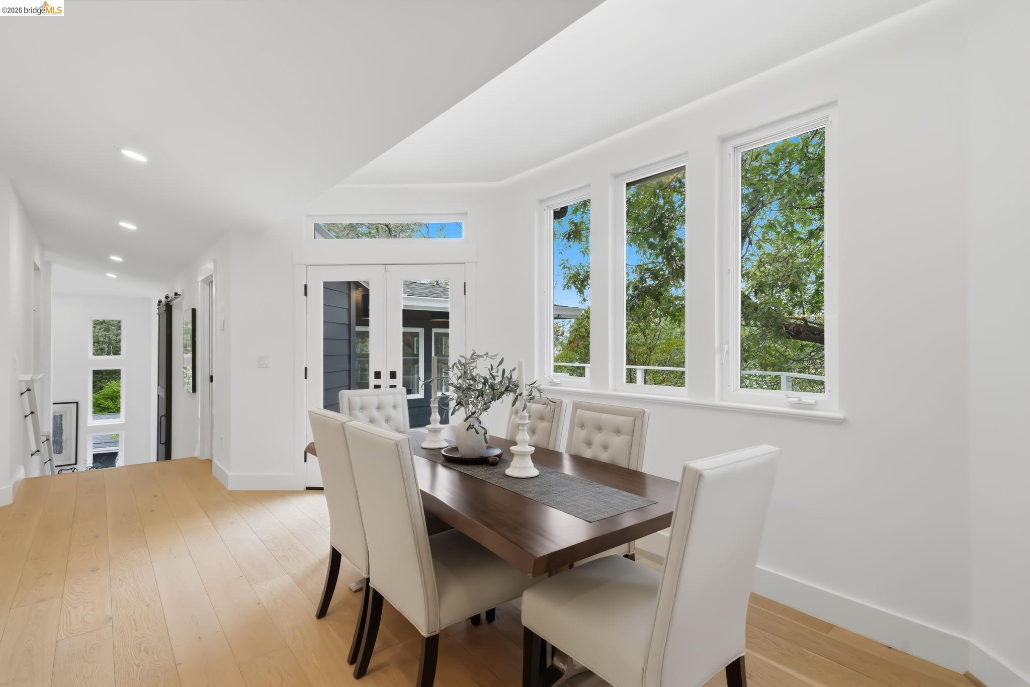857A Mountain View Drive