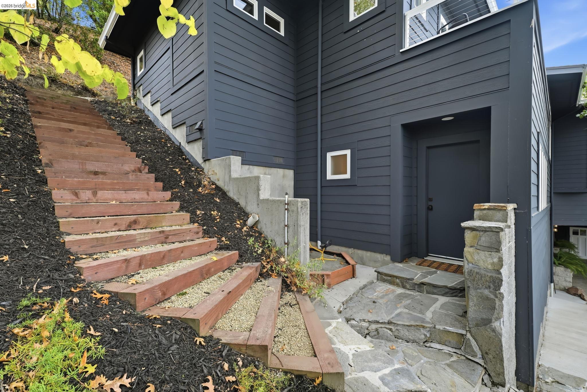 857A Mountain View Drive