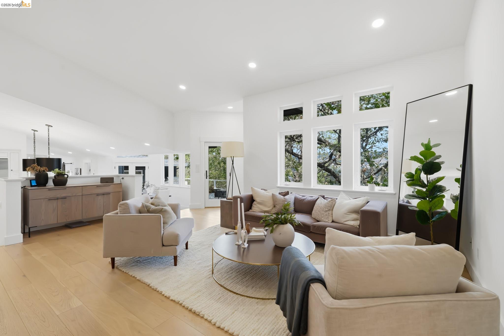 857A Mountain View Drive