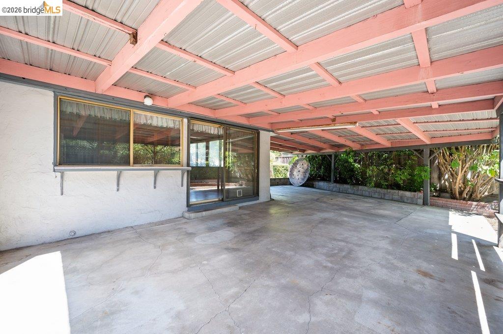 6086 Blacklock Ct