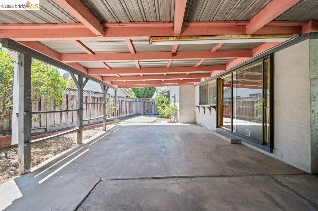 6086 Blacklock Ct