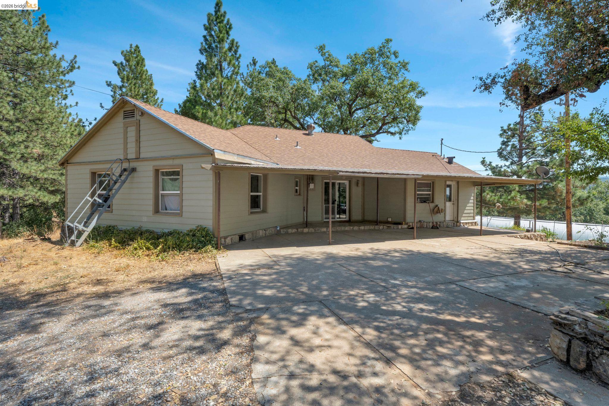 2883 N Railroad Flat Rd
