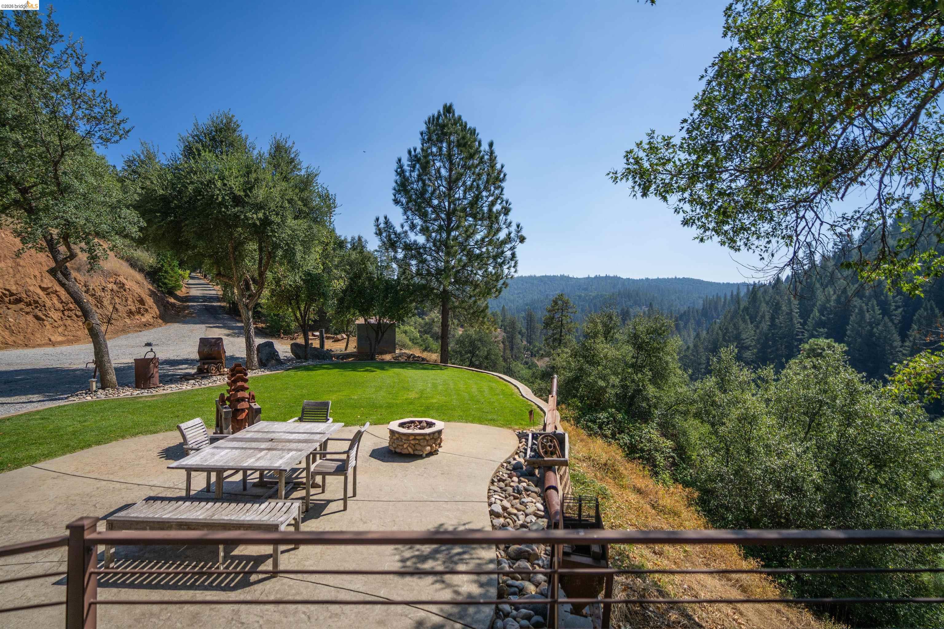 2883 N Railroad Flat Rd