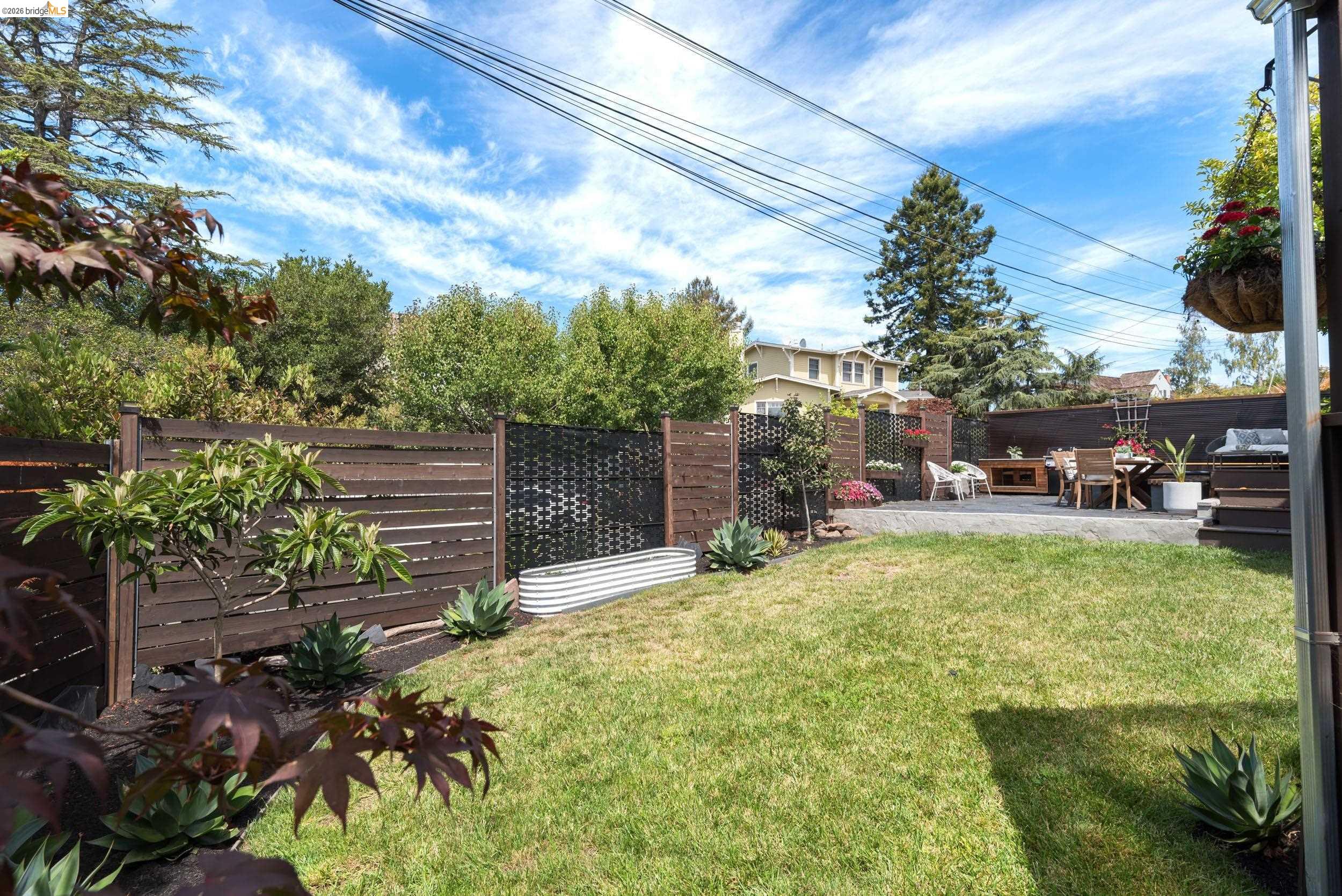 5800 Saint Paul Ct