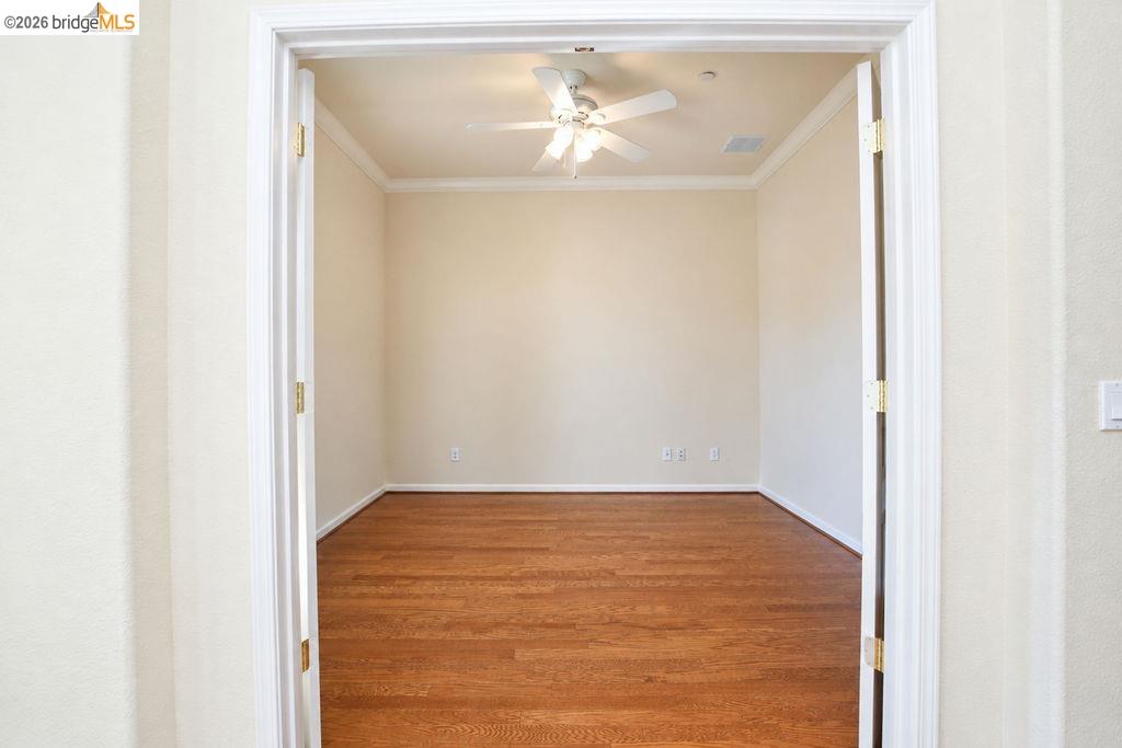 1109 Burghley Ln