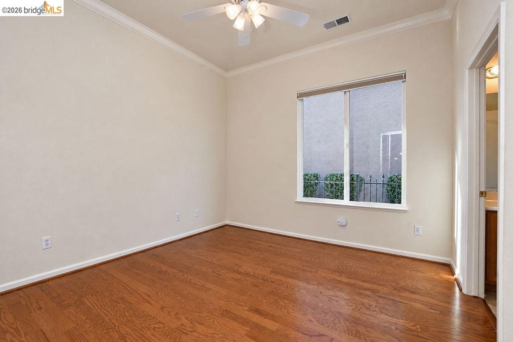 1109 Burghley Ln