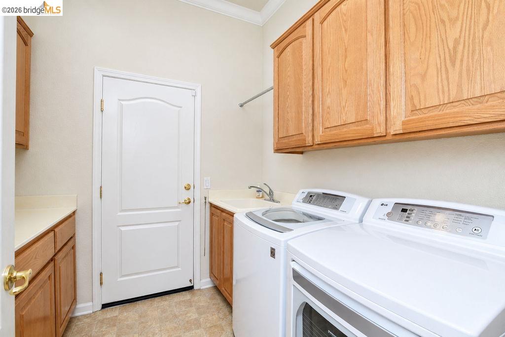 1109 Burghley Ln