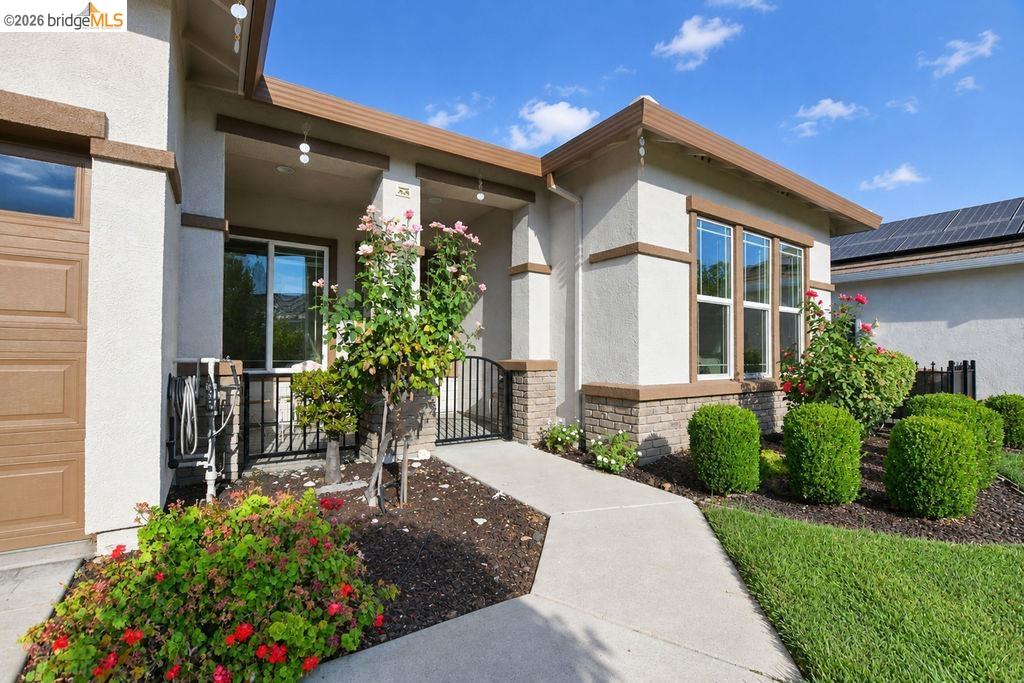 1109 Burghley Ln