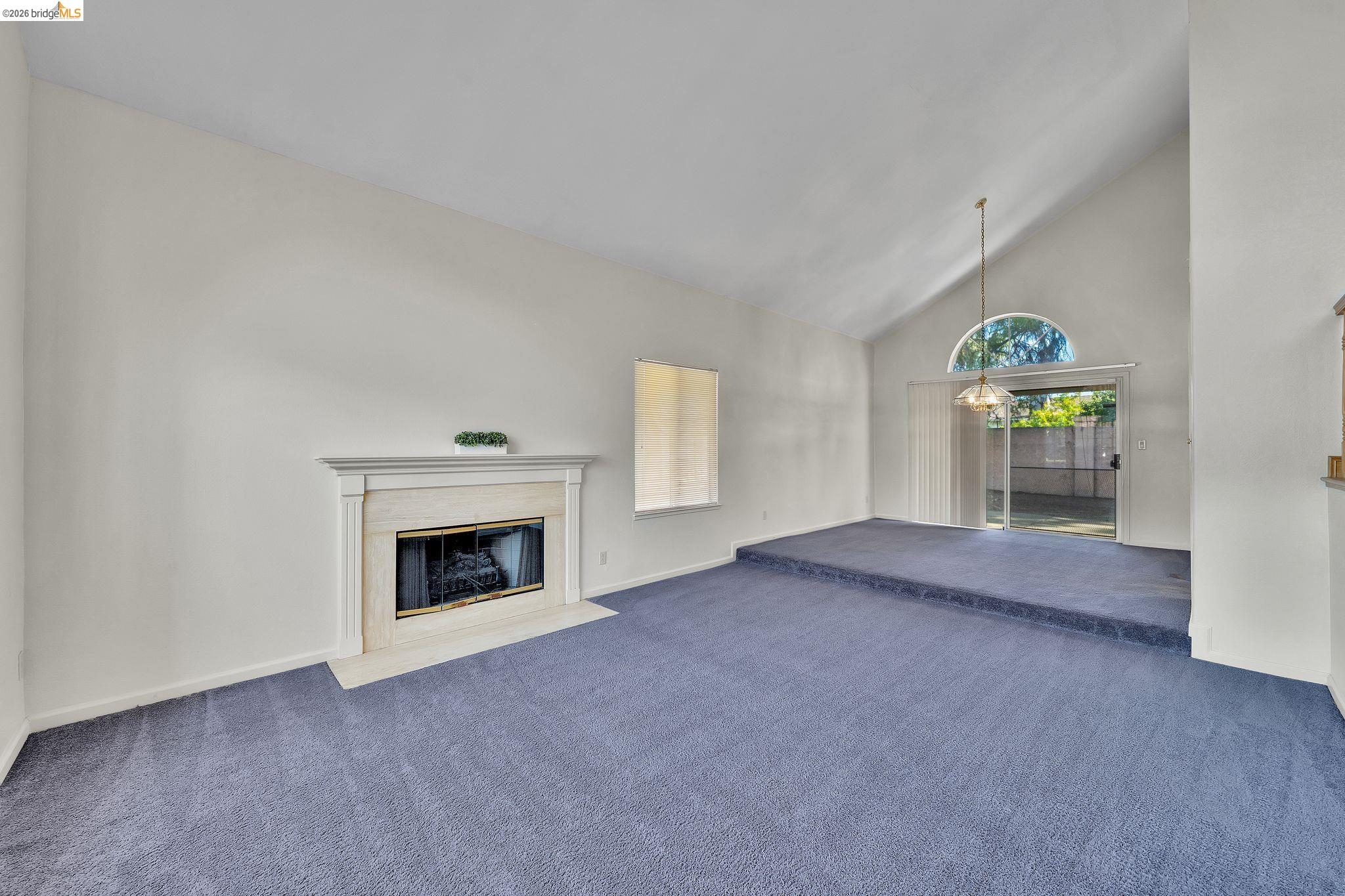 4437 Rock Island Dr