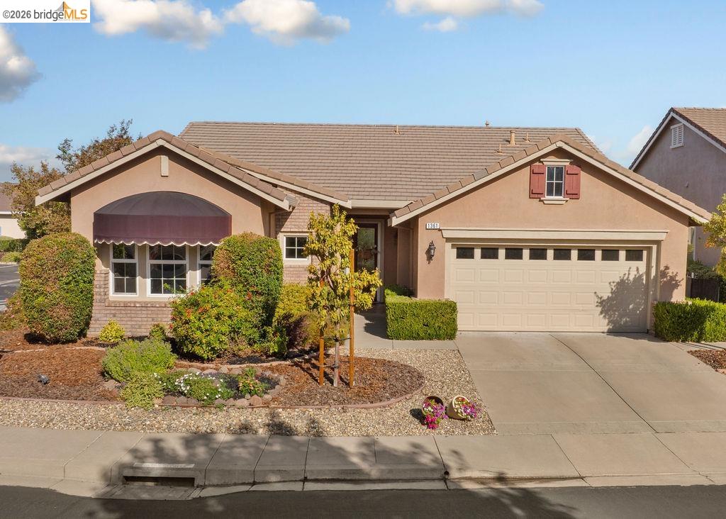 1361 Mcprince Ln