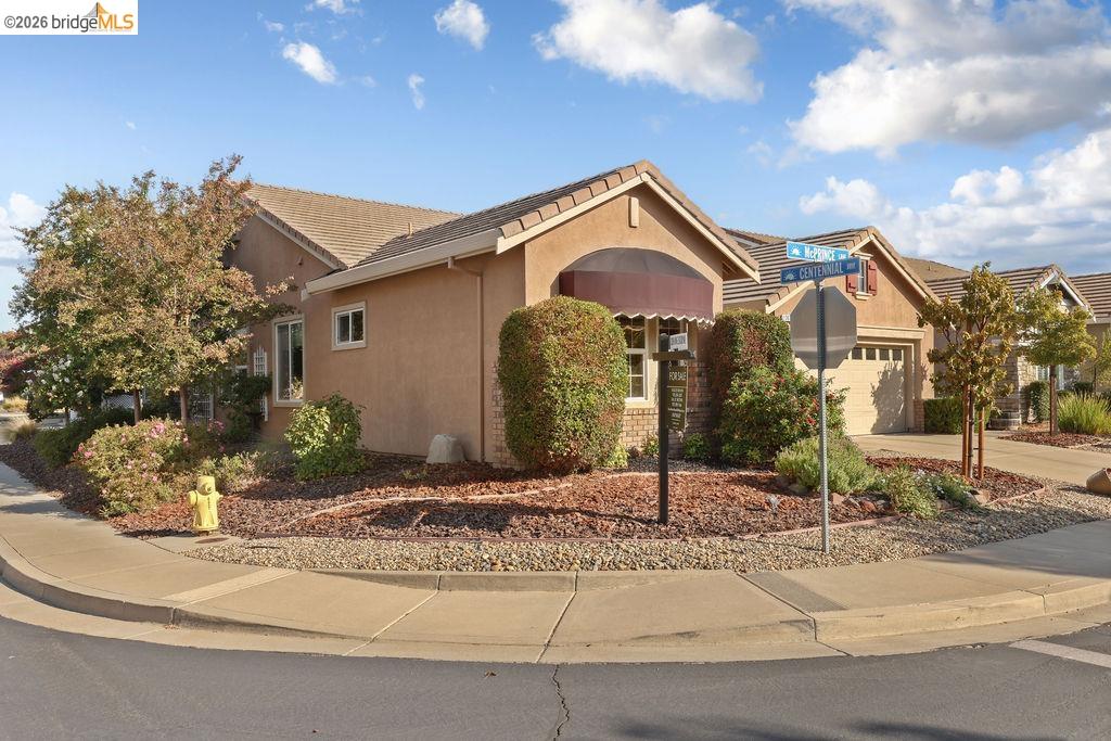 1361 Mcprince Ln