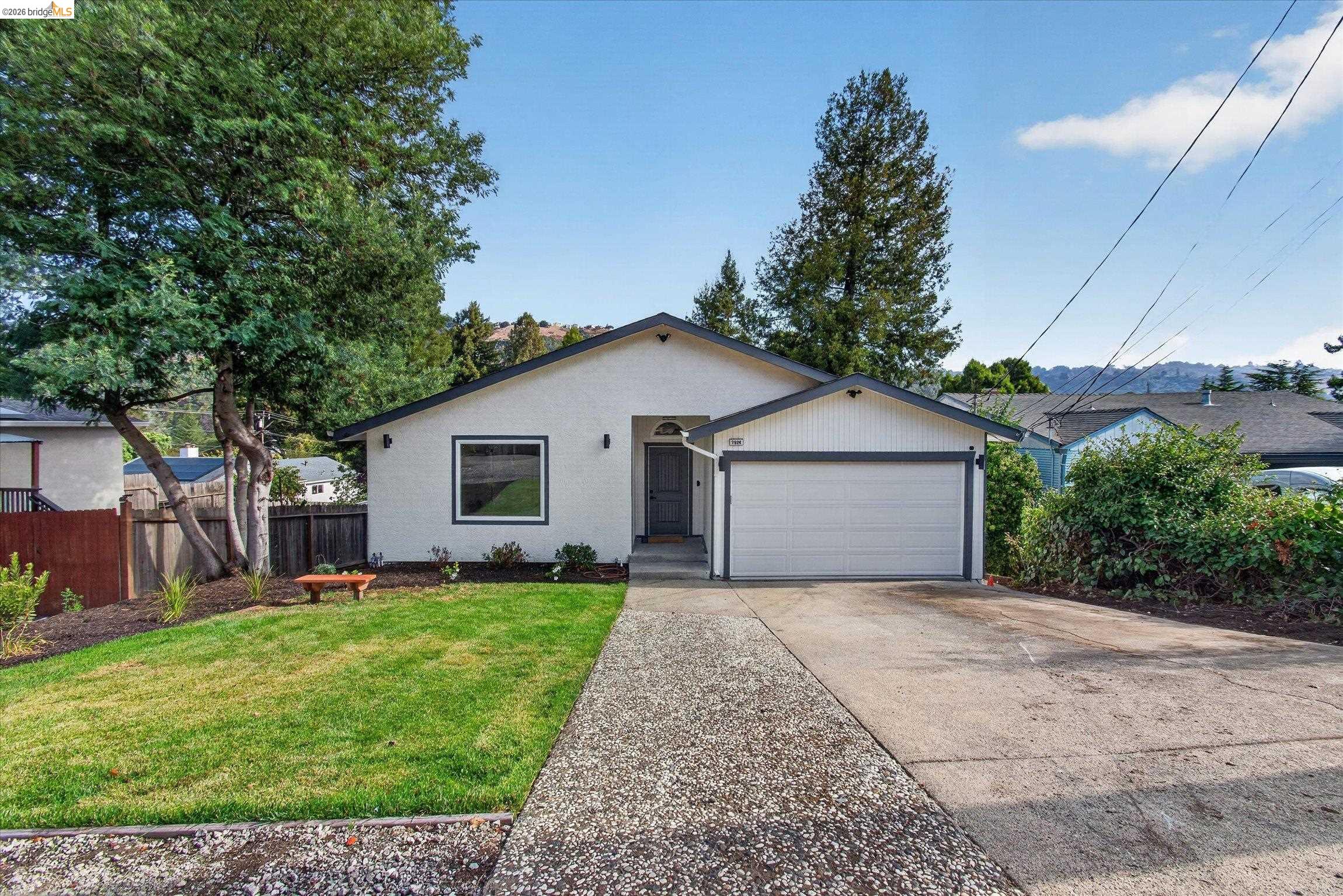 7924 Greenly Dr