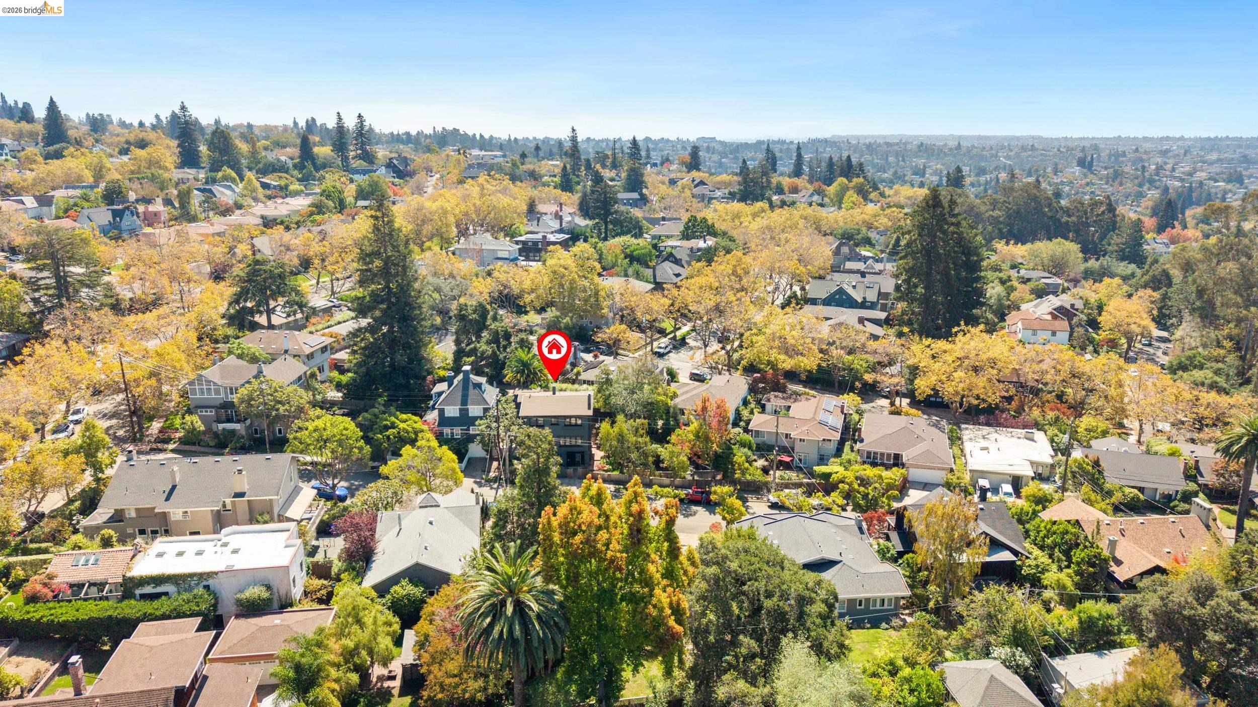 328 Ramona Ave