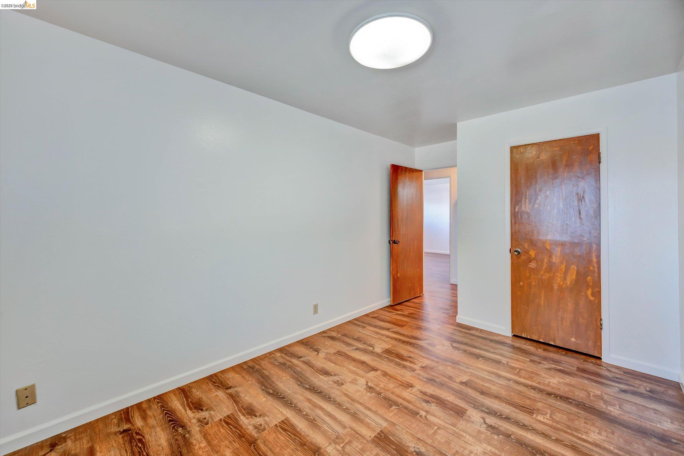 1640 104Th Ave