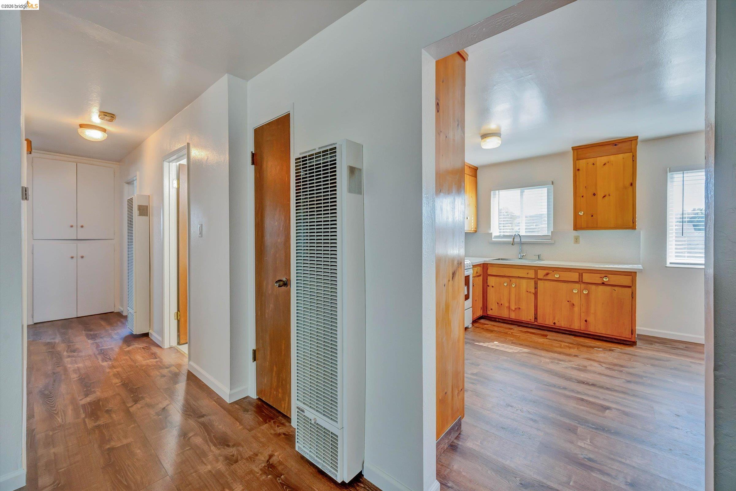 1640 104Th Ave