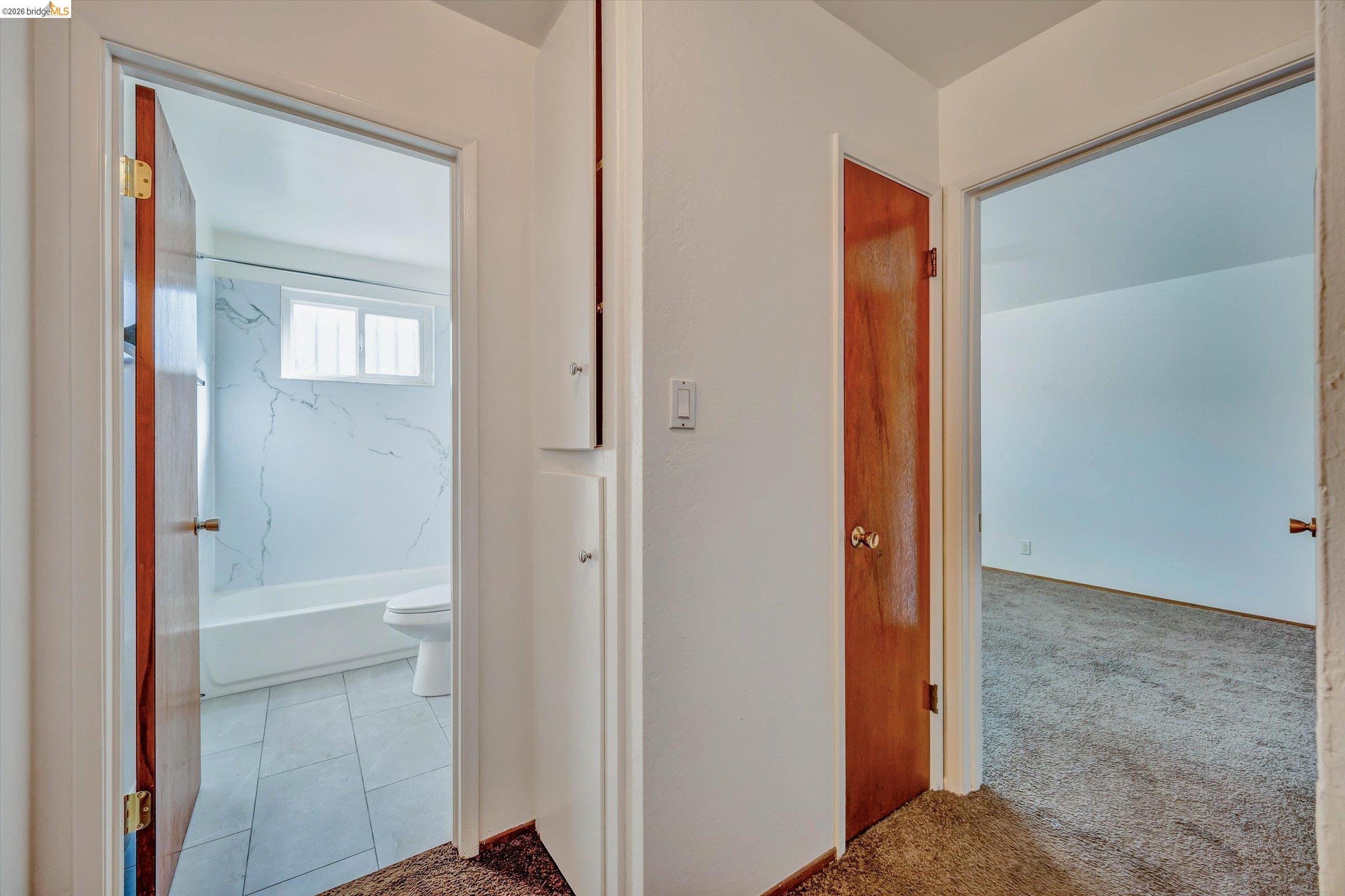 1640 104Th Ave
