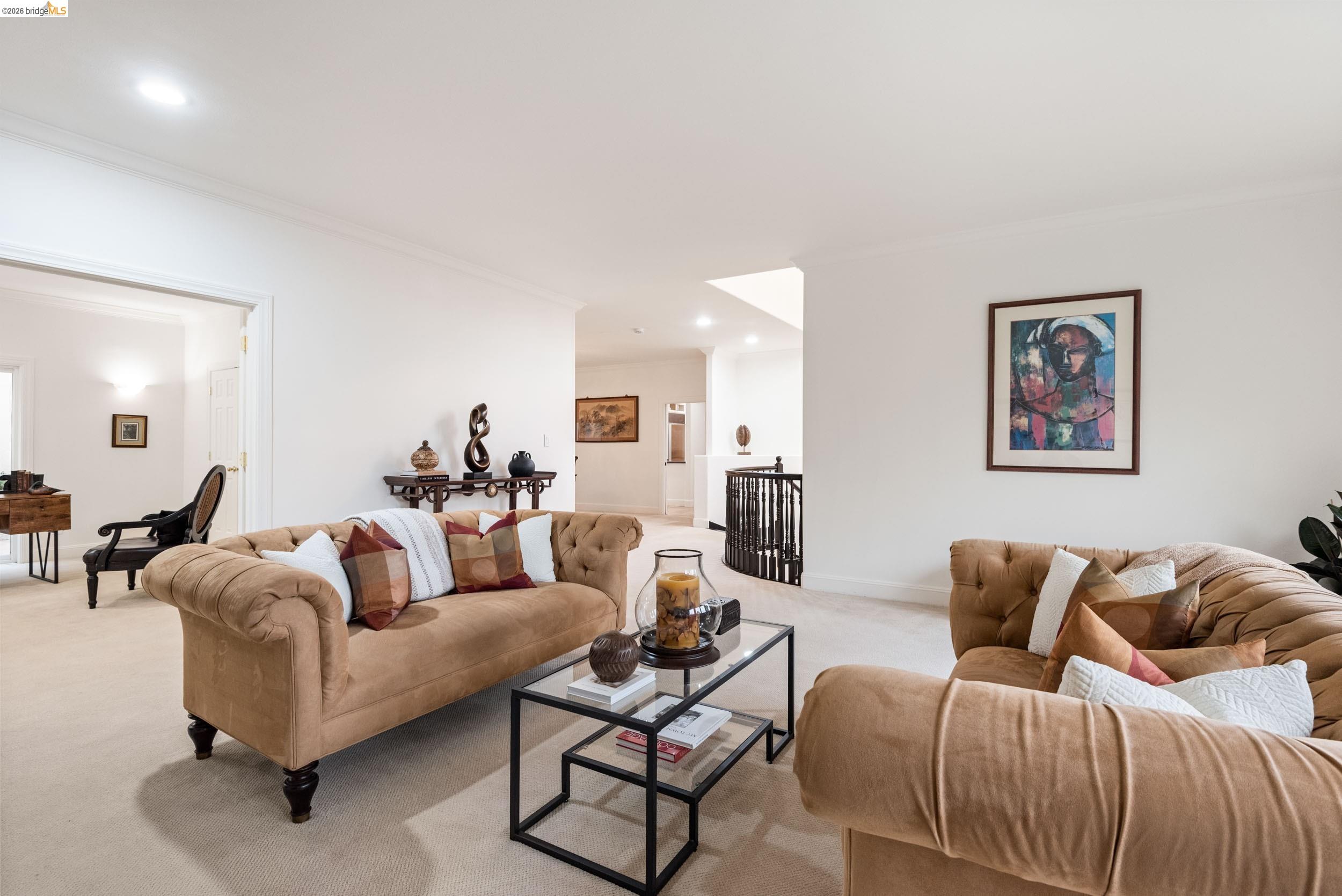 6036 Mazuela Dr