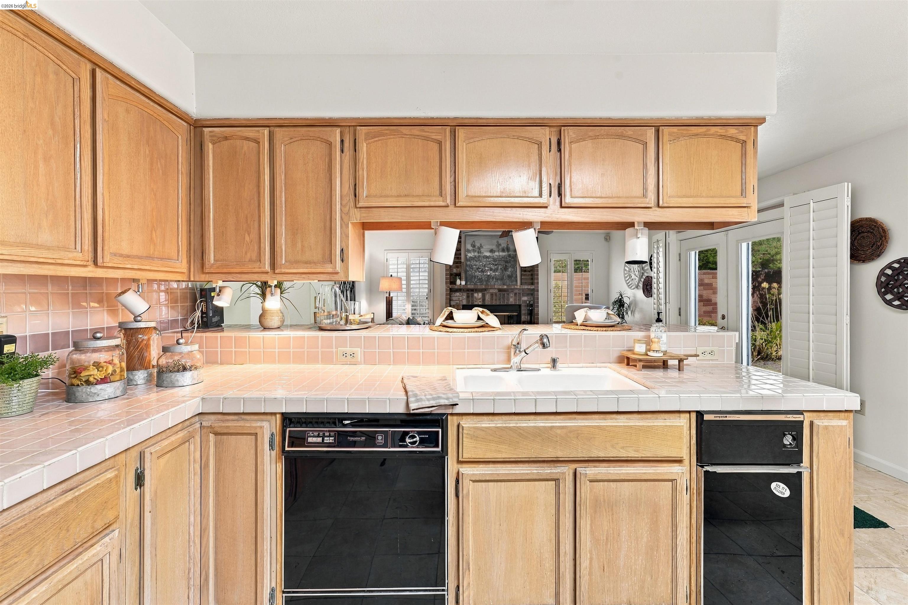 4104 Sturgeon Rd