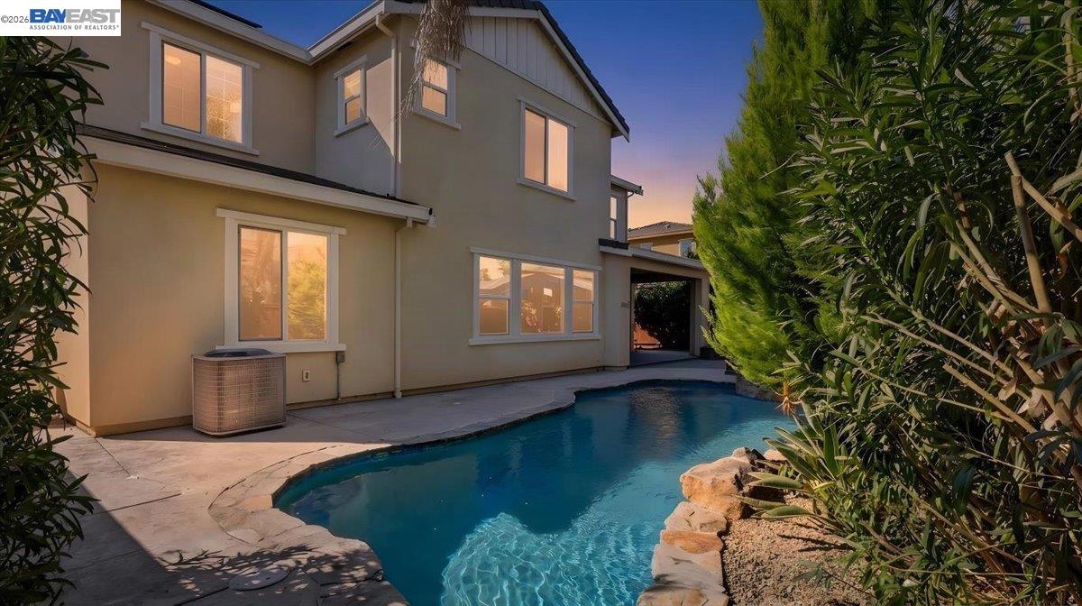 565 Fallsburg Court