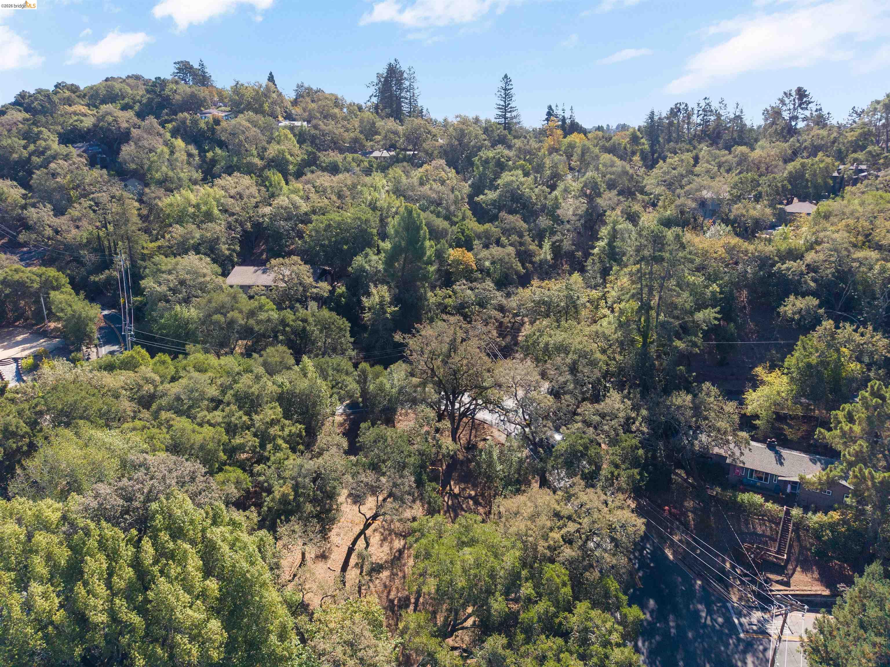 822 Acalanes Rd