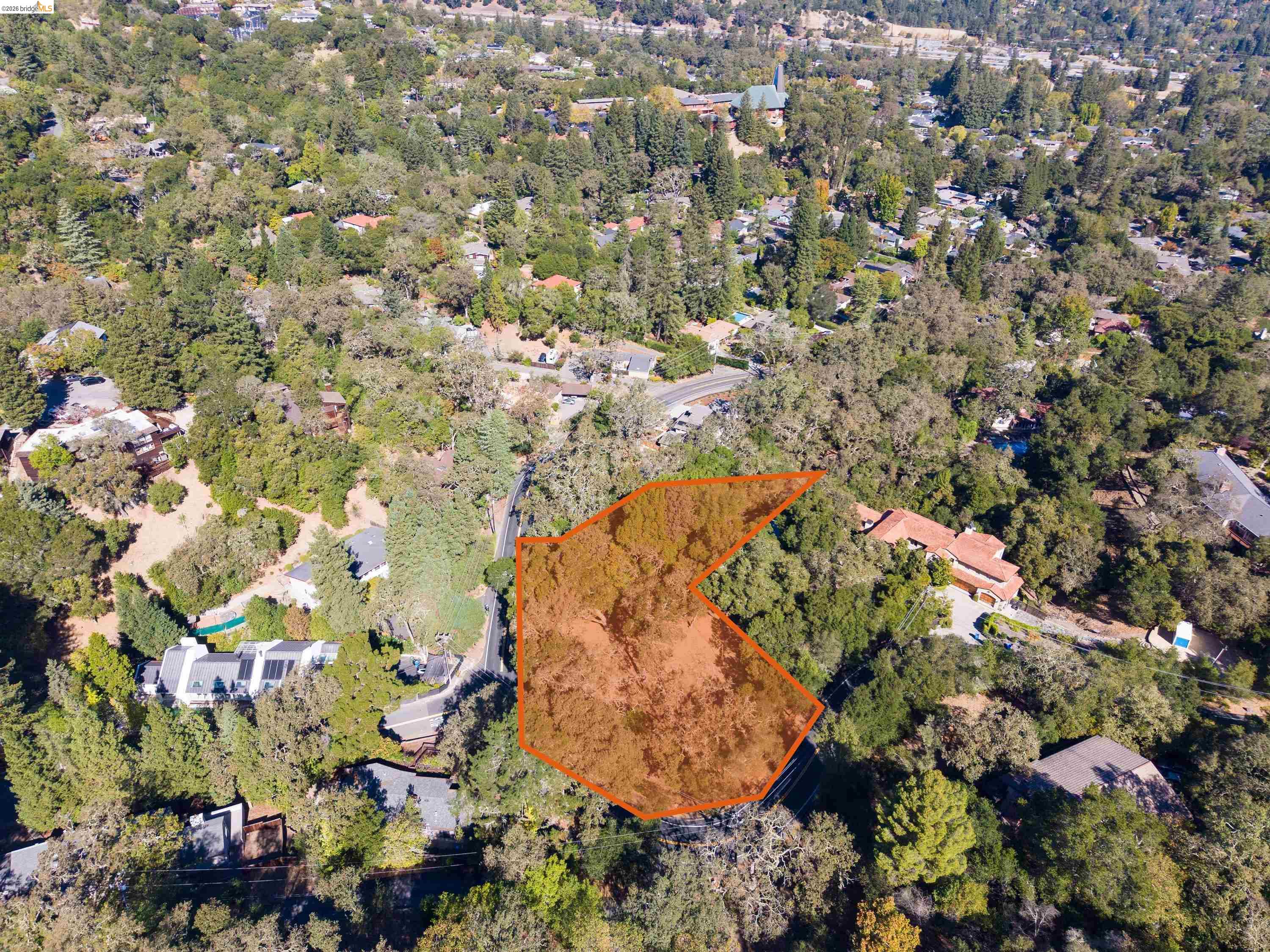 822 Acalanes Rd