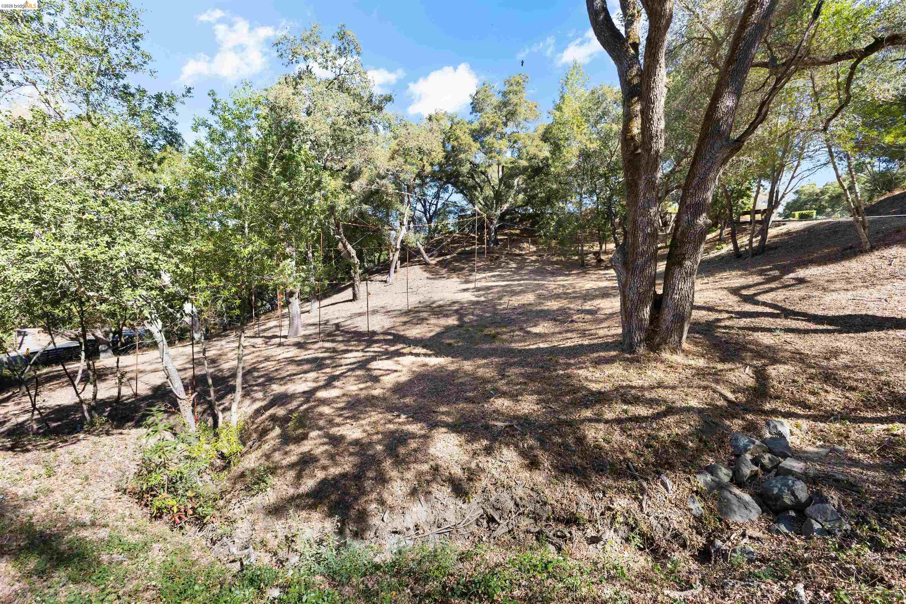 822 Acalanes Rd