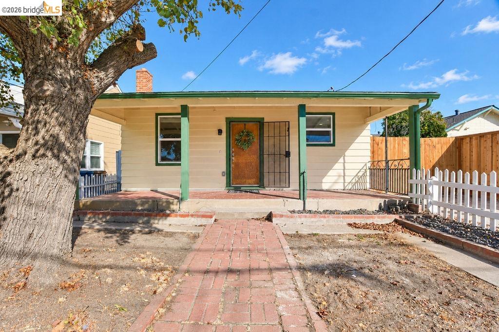 308 W 8th